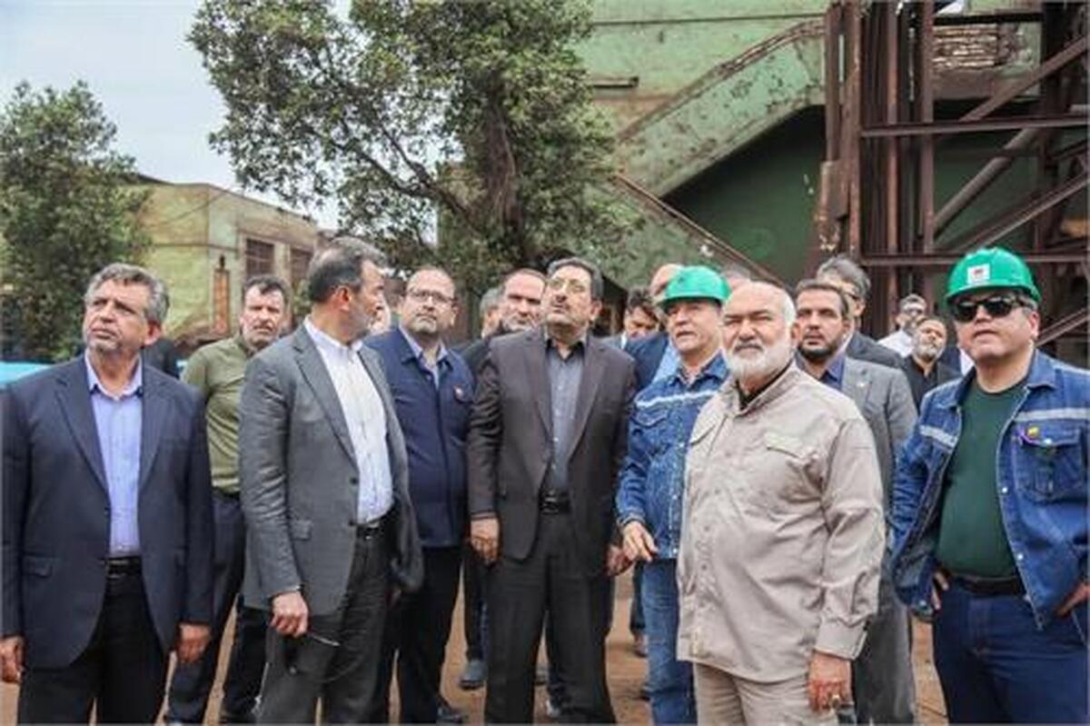 با توجه به آسیب‌های جدی و اساسی وارد شده به صنایع مادر و کلیدی آسیب‌دیده در جنگ تحمیلی از جمله فولاد خوزستان بایستی با نگاه ملی حمایت شوند