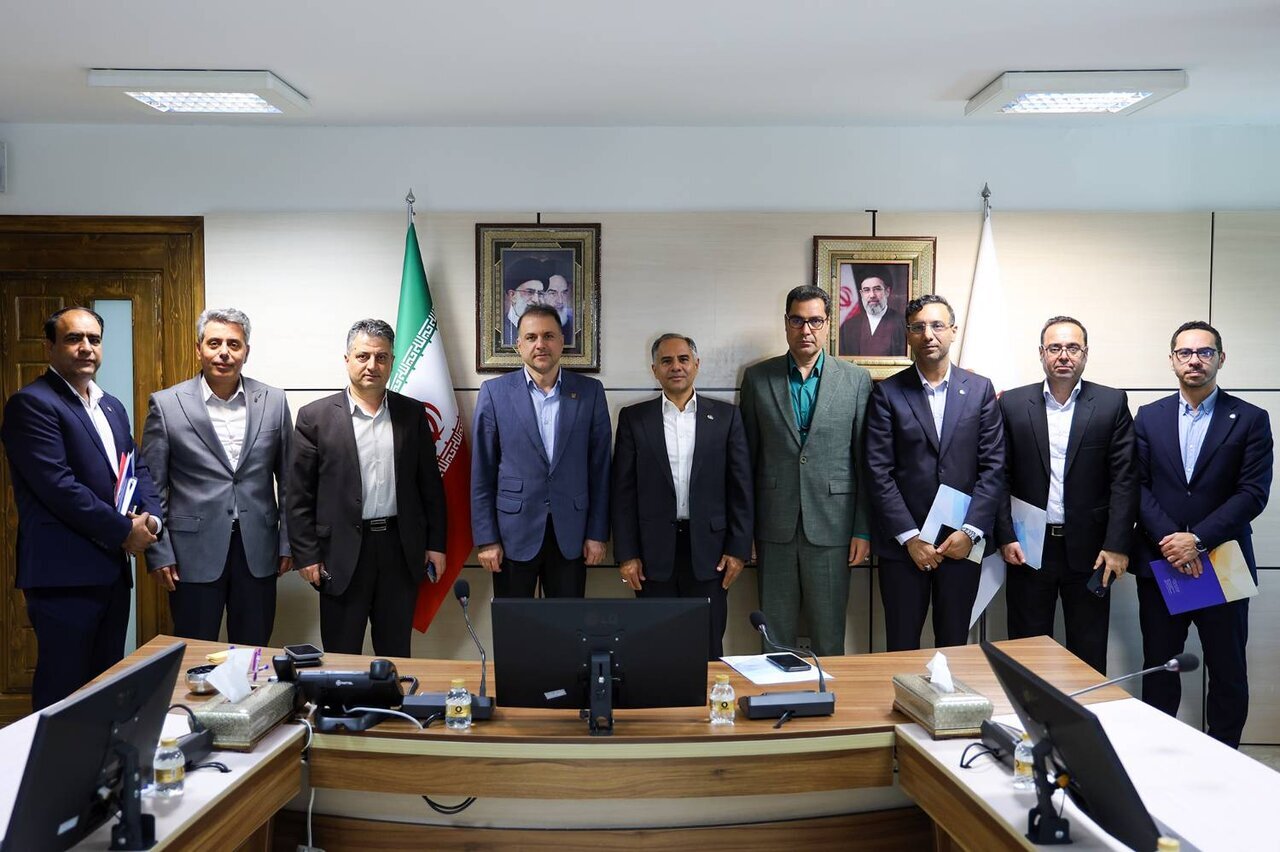 توسعه همکاری‌های دوجانبه شرکت ملی مس و بانک تجارت