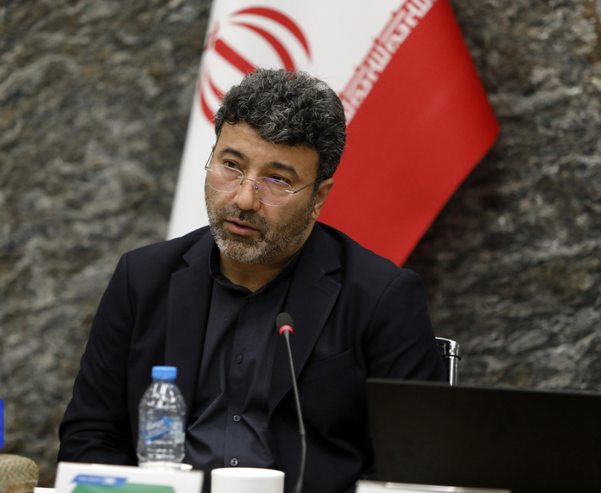 فولاد مبارکه نقش مهمی در جلوگیری از اختلال بازار ایفا کرد/ قدردانی از تلاش‌های فولاد مبارکه در مدیریت شرایط بحرانی و حفظ تولید پایدار