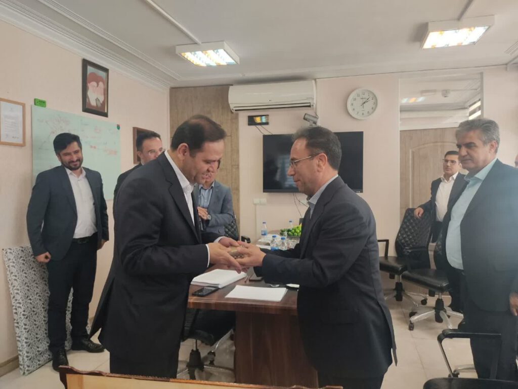برگزاری نخستین جلسه تخصصی هیات مدیره جدید شرکت آلومینای ایران پس از واگذاری به بخش خصوصی