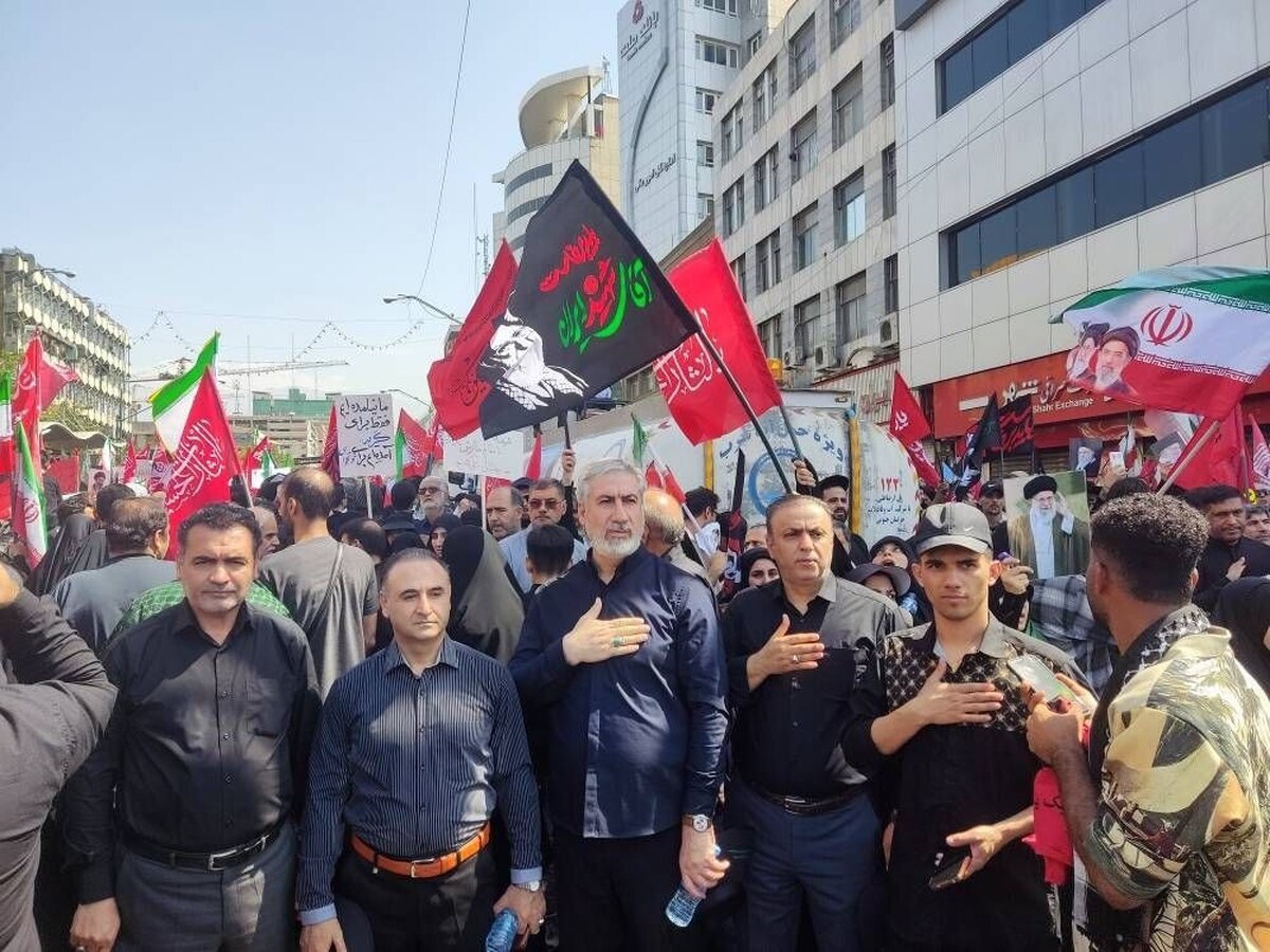 حضور رئیس و مدیران سازمان نظام مهندسی معدن ایران در مراسم «تشییع قائد امت، حضرت آیت‌الله سیدعلی خامنه‌ای»
