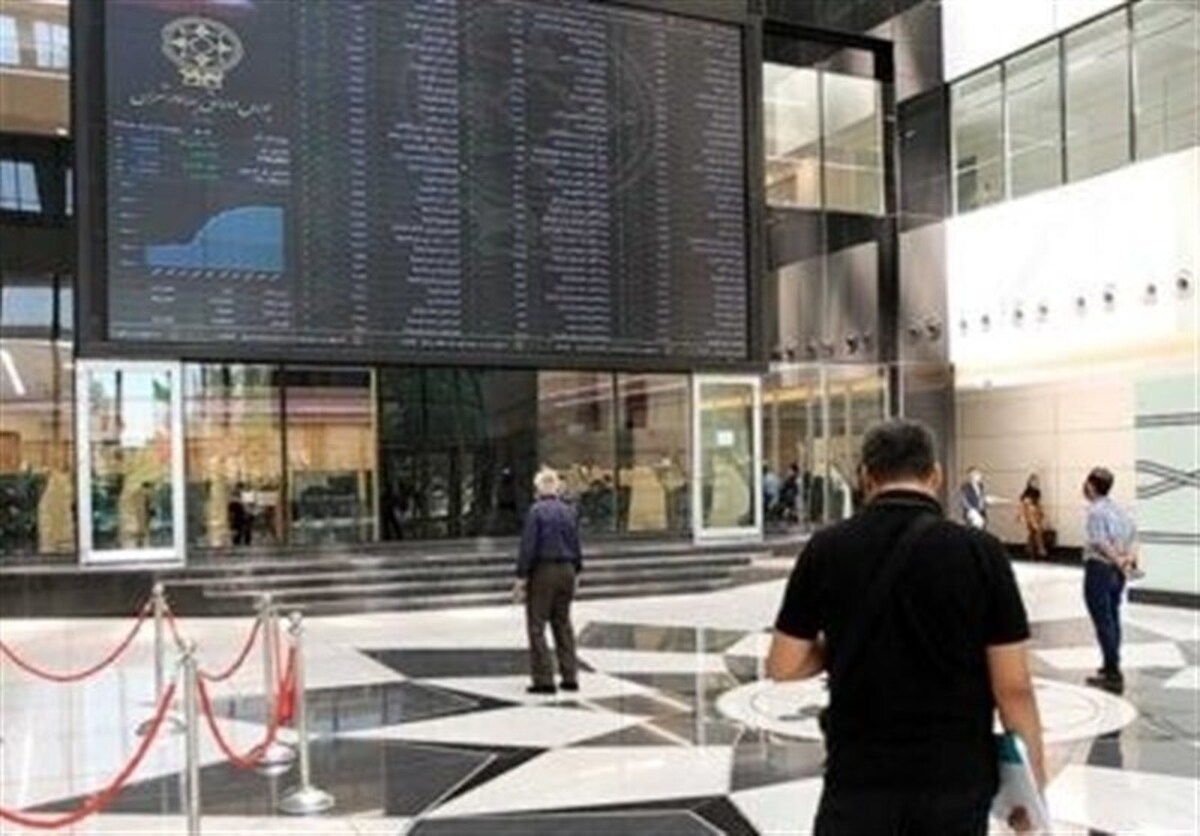 جزئیات رشد درآمد عملیاتی ناشران بورسی در خرداد + جدول