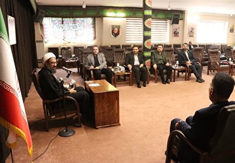 خام‌فروشی معادن و محصولات کشاورزی باید متوقف شود