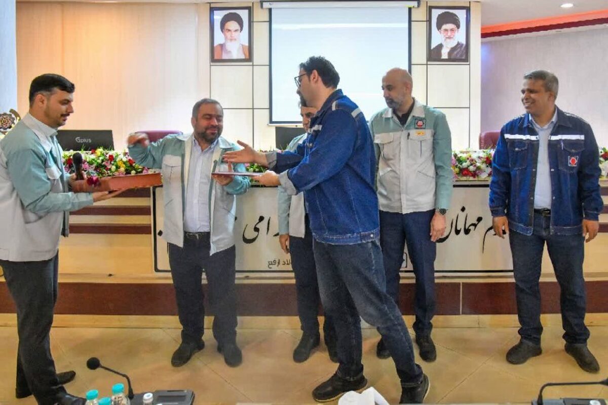 تقدیر کارگران و شورای کارگری از مدیرعامل ارفع