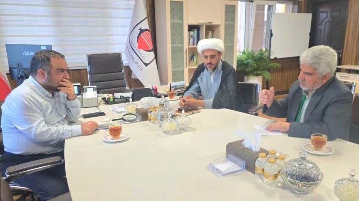 همکاری «ارفع» و مسوولان عقدا برای توسعه صنعتی و اشتغال پایدار